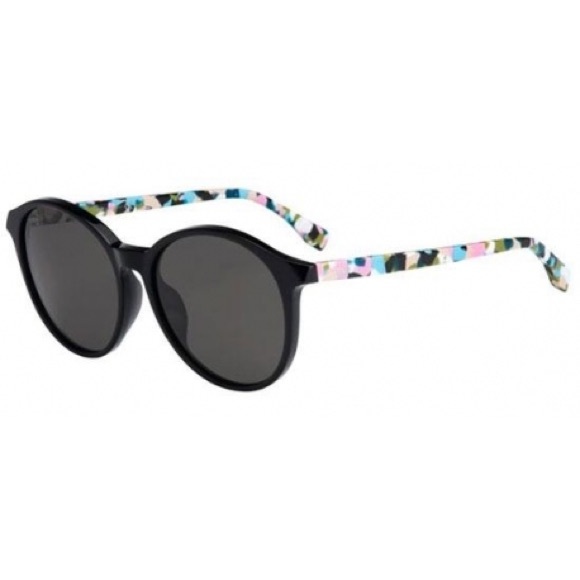 Fendi Black Round Sunglasses Made in Italy - Picture 1 of 9